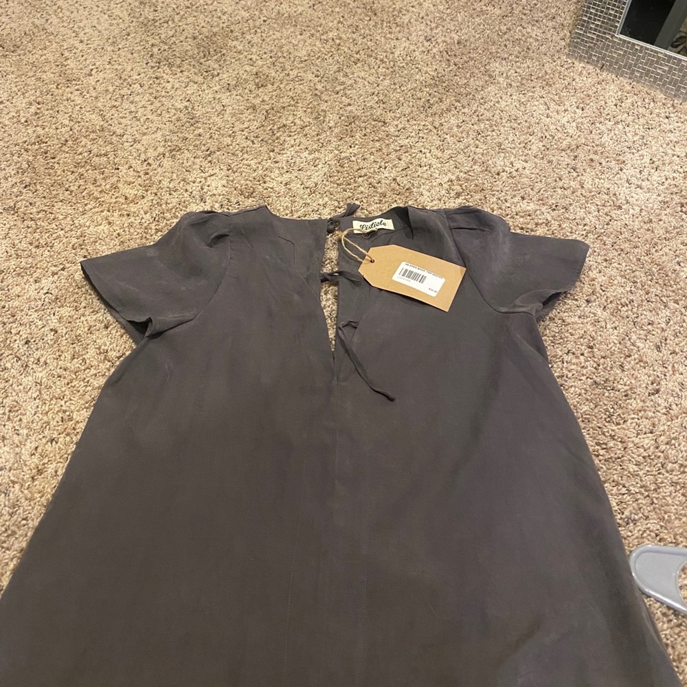 Listicle SS Open back top